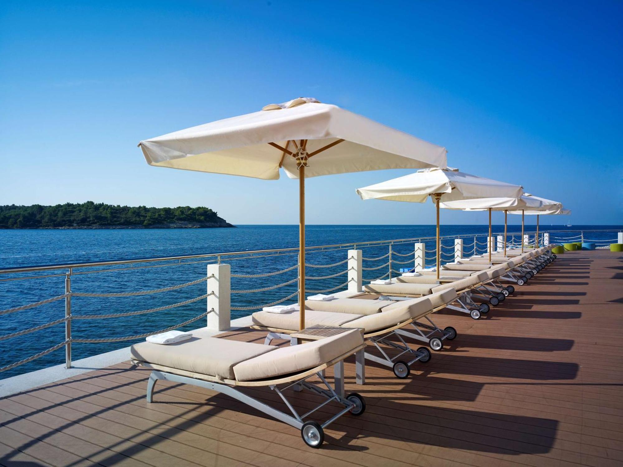Park Plaza Histria Pula Hotel Екстериор снимка